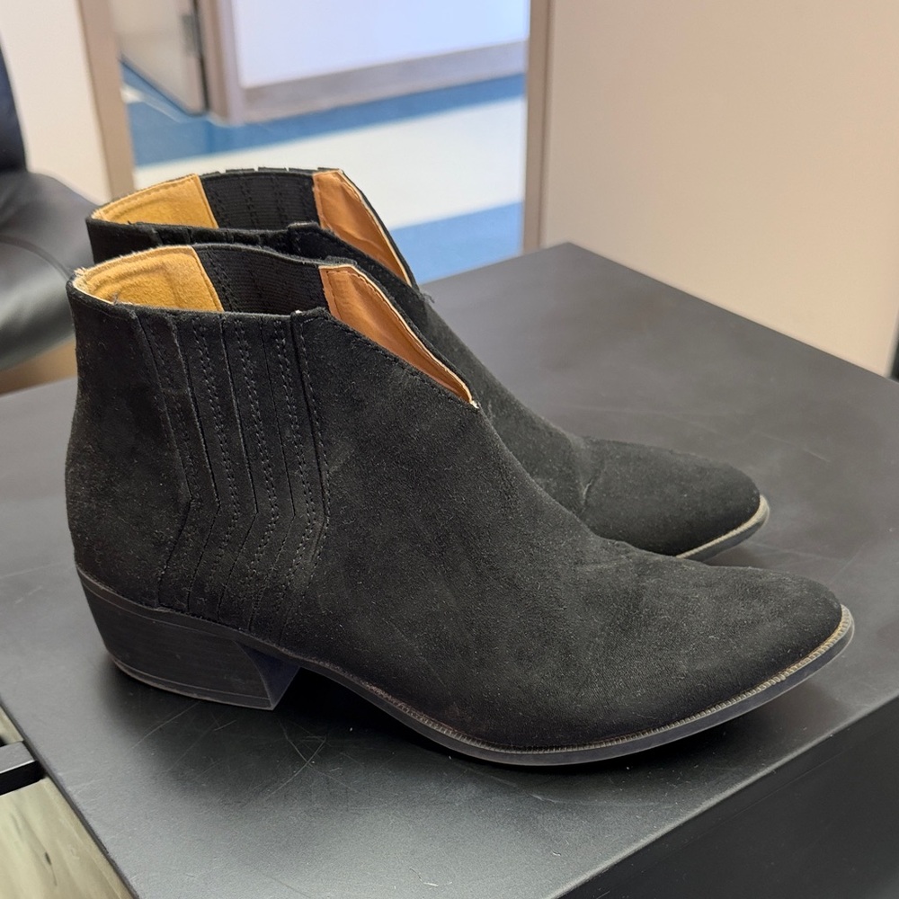 Qupid Black Ankle Boots